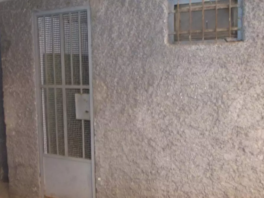 Immagine 1 di Laboratorio in vendita  in Via Privata Ebro a Milano