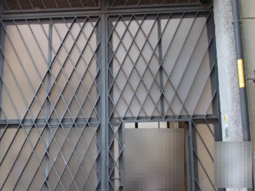 Immagine 5 di Laboratorio in vendita  in Via Privata Ebro a Milano