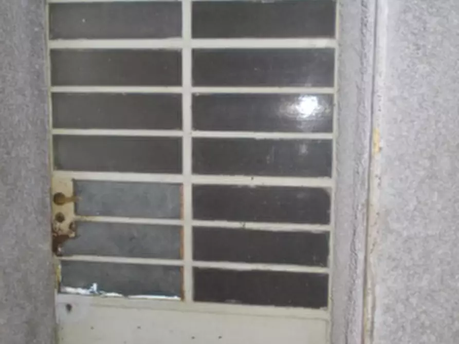 Immagine 1 di Laboratorio in vendita  in Via Privata Ebro a Milano