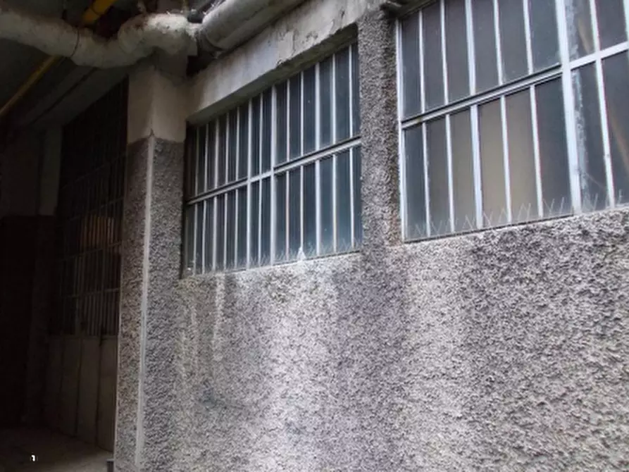 Immagine 9 di Laboratorio in vendita  in Via Privata Ebro a Milano