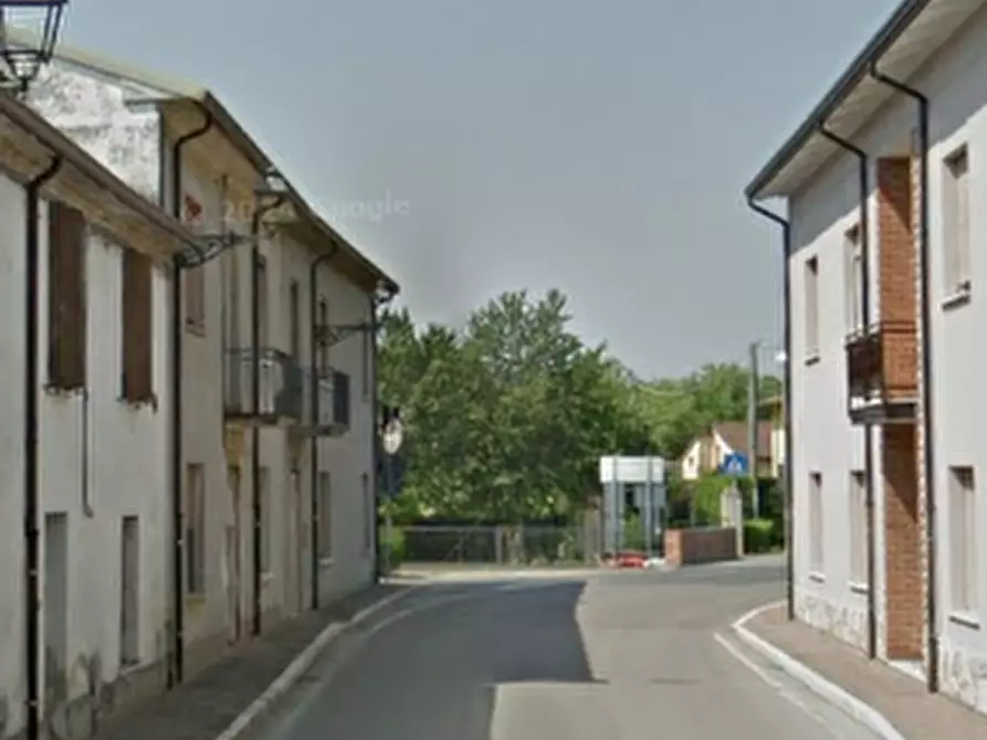 Immagine 5 di Appartamento in vendita  in Piazza Caduti a Mariana Mantovana