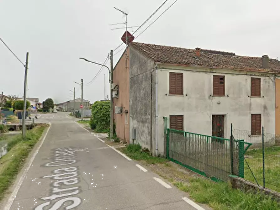 Immagine 9 di Casa indipendente in vendita  in Strada Oriano   a Castel D'ario