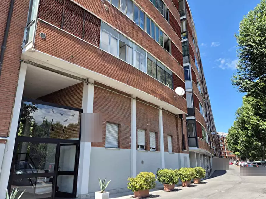 Immagine 2 di Appartamento in vendita  in Via San Paolino a Milano