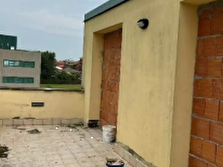 Immagine 3 di Hotel in vendita  in Via Torquato Tasso a Pogliano Milanese