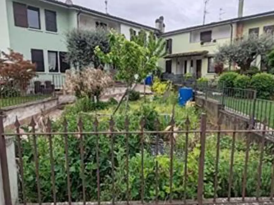 Immagine 19 di Villetta a schiera in vendita  in Via delle Querce a Azzano Mella