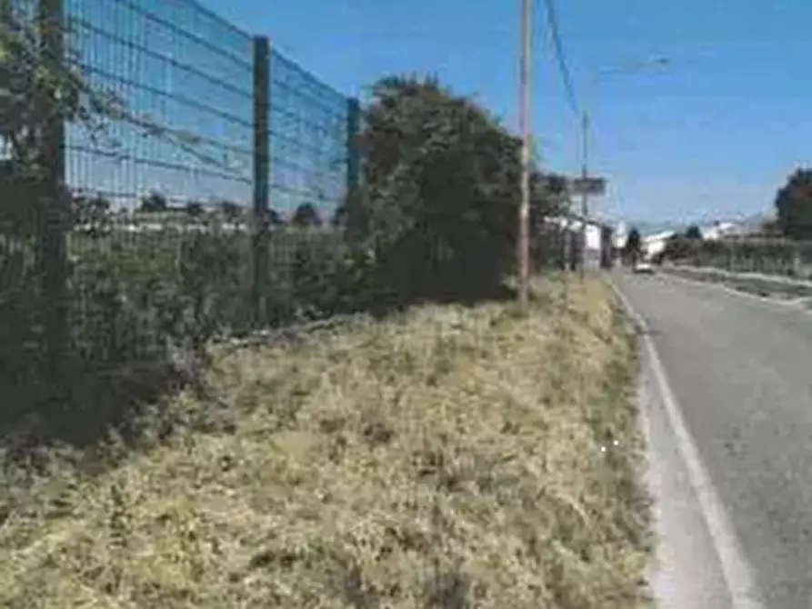 Immagine 1 di Terreno agricolo in vendita  in Via Cava  a Prato