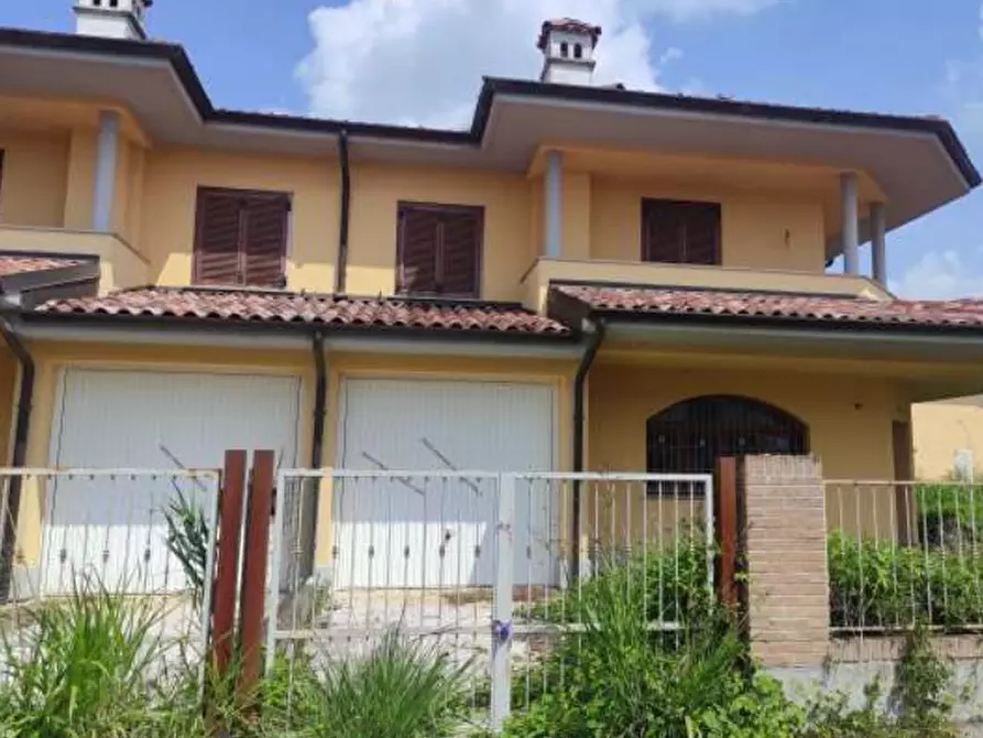 Immagine 6 di Porzione di villa in vendita  in Via Cassarà a Roncaro