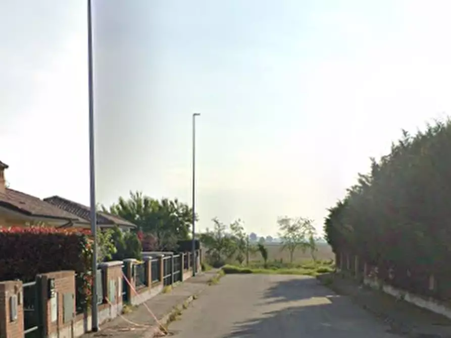 Immagine 22 di Porzione di villa in vendita  in Via Cassarà a Roncaro
