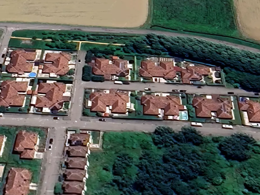 Immagine 24 di Porzione di villa in vendita  in Via Cassarà a Roncaro