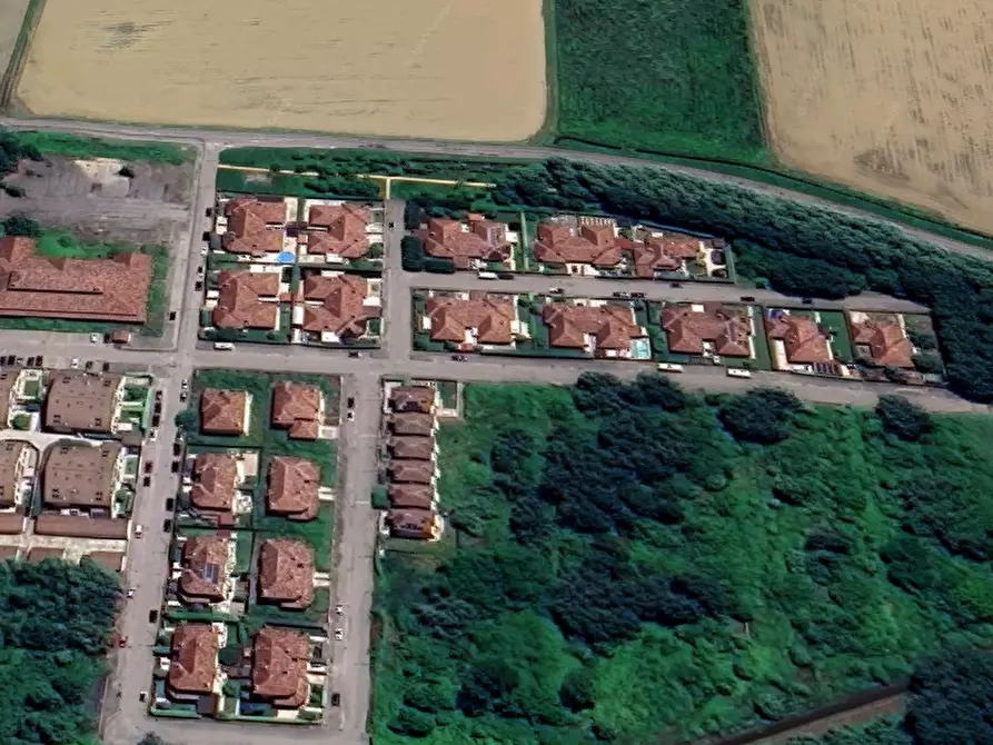 Immagine 26 di Porzione di villa in vendita  in Via Cassarà a Roncaro