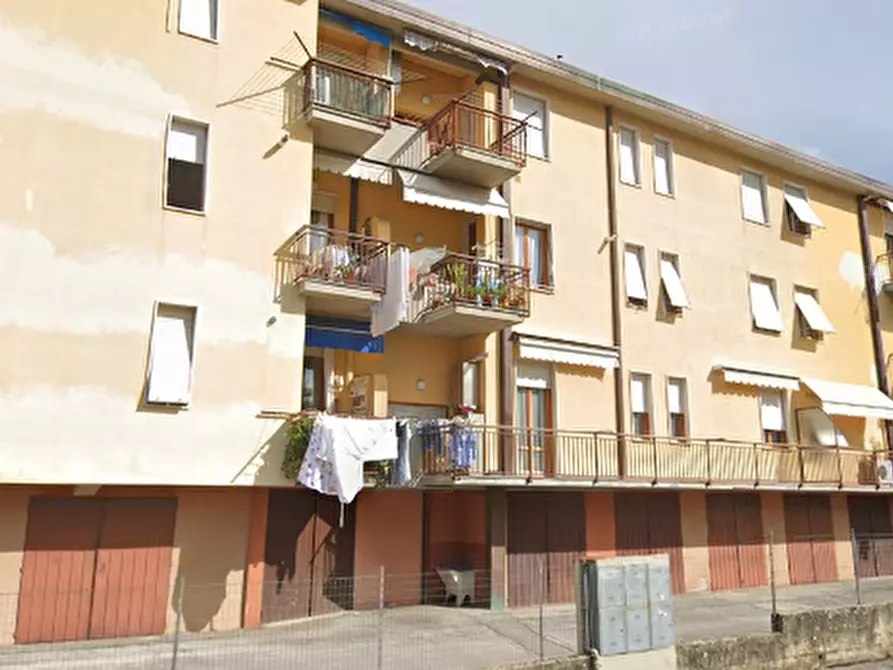 Immagine 6 di Appartamento in vendita  in Via Gustavo Console a Figline Valdarno