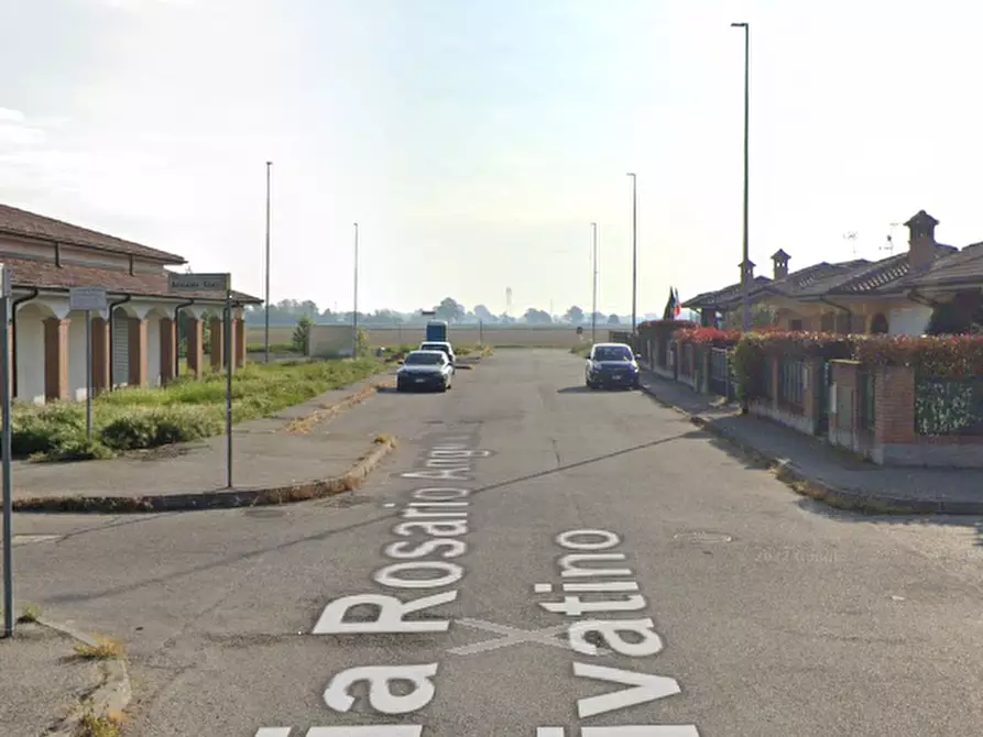 Immagine 31 di Casa indipendente in vendita  in Via Livatino a Roncaro