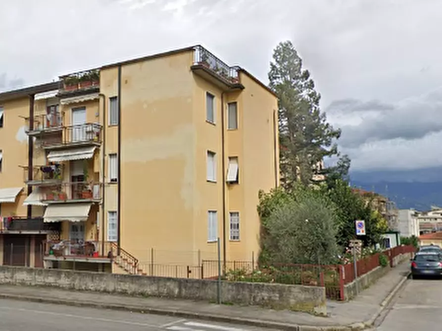 Immagine 14 di Appartamento in vendita  in Via Gustavo Console a Figline Valdarno