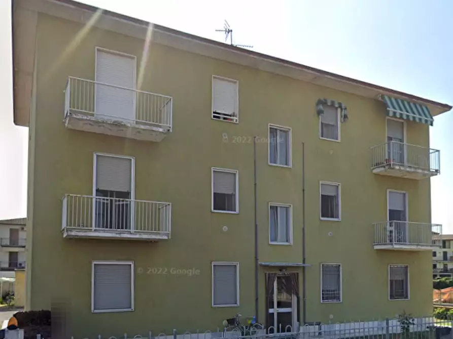 Immagine 2 di Appartamento in vendita  in Via Verdi a Gerenzago