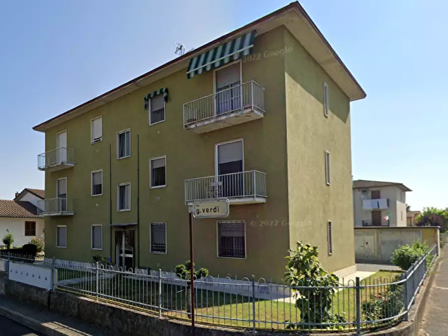 Immagine 7 di Appartamento in vendita  in Via Verdi a Gerenzago