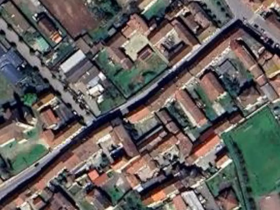 Immagine 15 di Appartamento in vendita  in Via Mazzini a Gambolo'