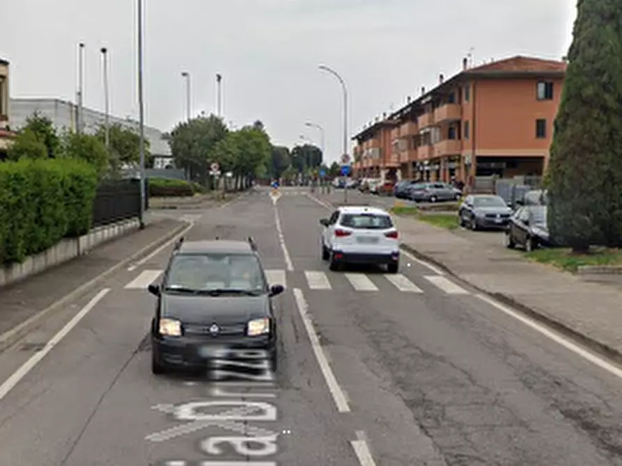 Immagine 9 di Capannone industriale in vendita  in Via Drizza-Donizzetti  a Solaro
