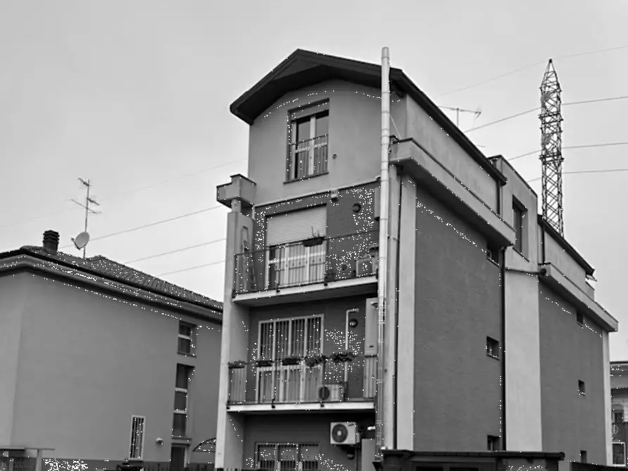 Immagine 4 di Appartamento in vendita  in Via San Maurizio al Lambro a Sesto San Giovanni