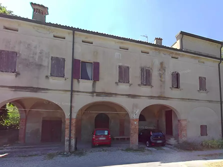 Immagine 2 di Magazzino in vendita  in Via Strada Valle a Novellara