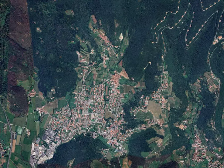 Immagine 5 di Appartamento in vendita  in Via Foina a Monticelli Brusati