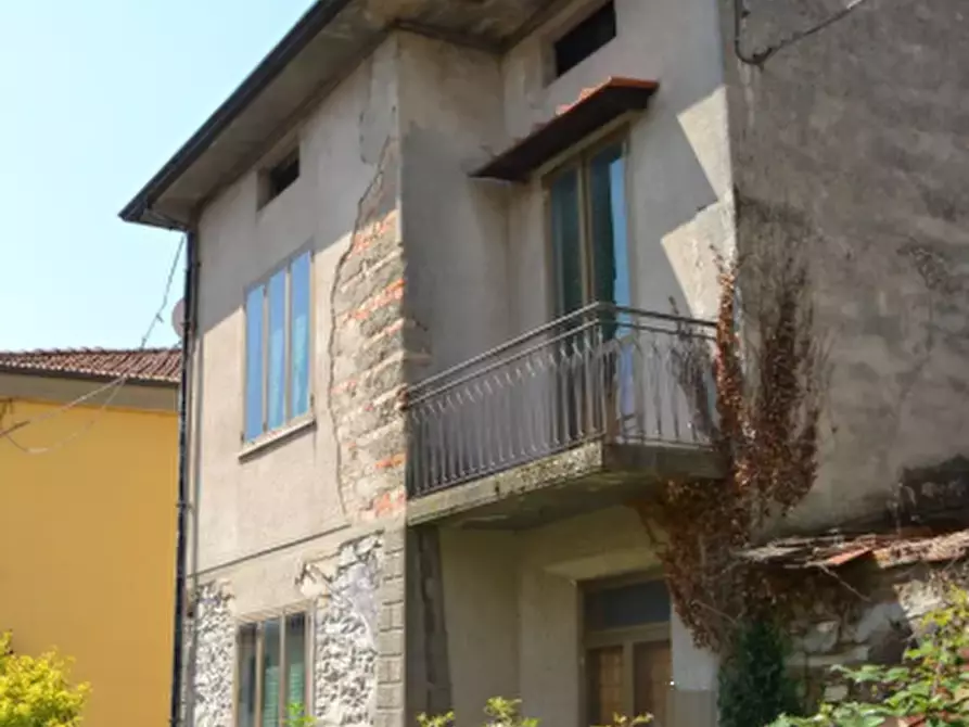 Immagine 7 di Casa indipendente in vendita  in Via del Poggiolo  a Prato