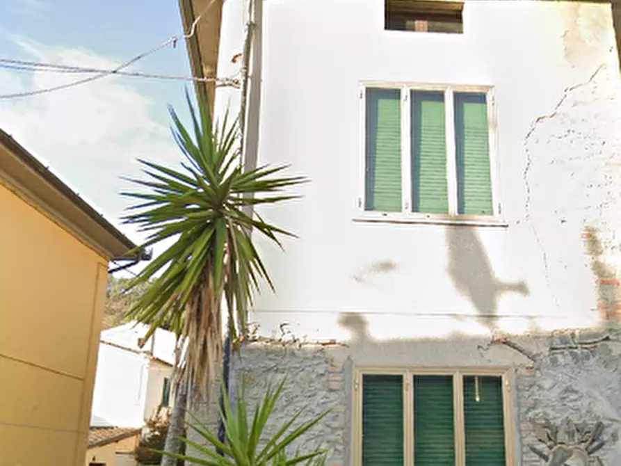 Immagine 14 di Casa indipendente in vendita  in Via del Poggiolo  a Prato