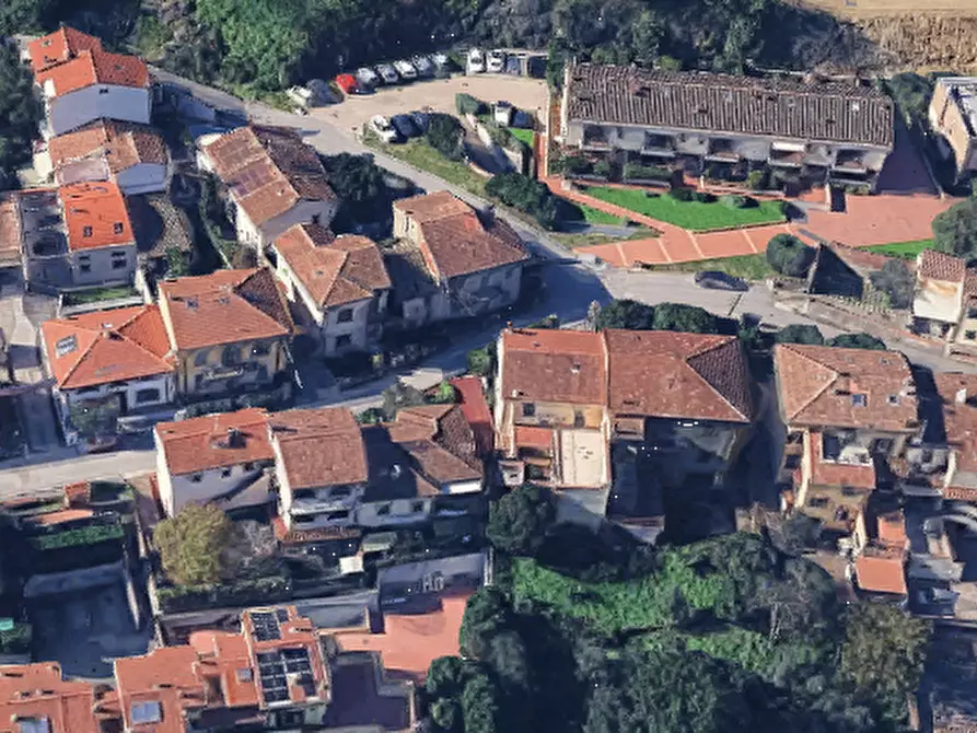 Immagine 21 di Casa indipendente in vendita  in Via del Poggiolo  a Prato