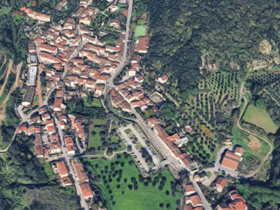 Immagine 25 di Casa indipendente in vendita  in Via del Poggiolo  a Prato