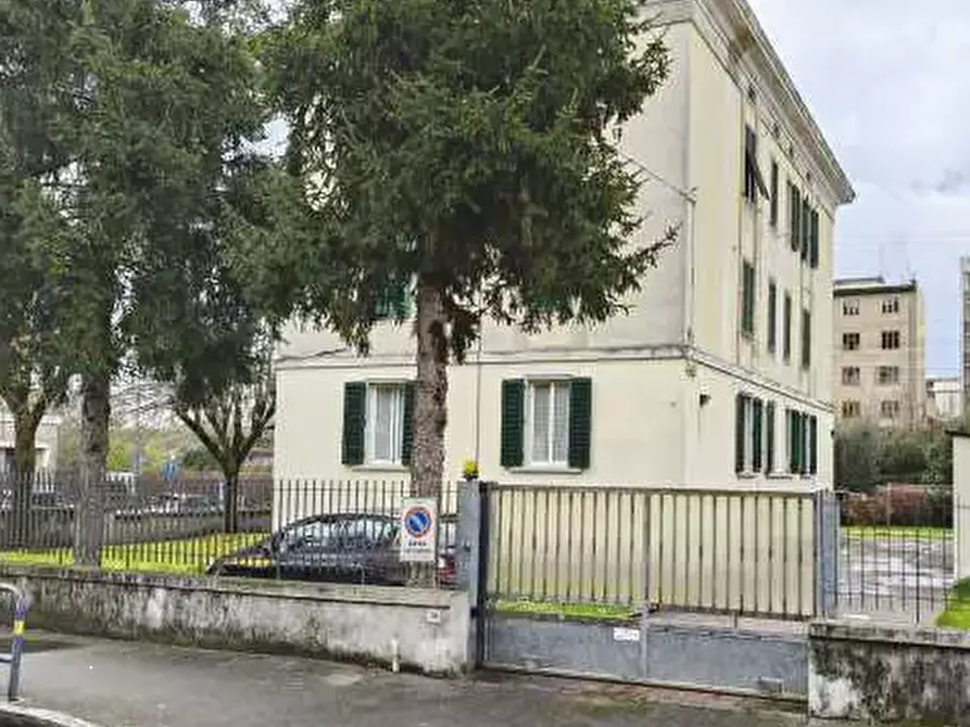 Immagine 7 di Appartamento in vendita  in Via Niccolò Machiavelli a Prato