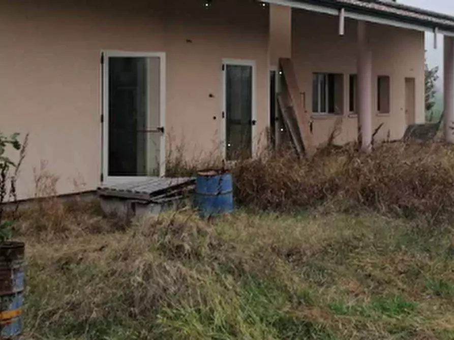 Immagine 8 di Rustico / casale in vendita  in Strada Viazza di Beneceto a Parma