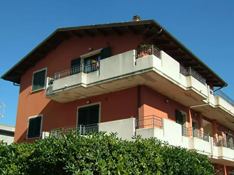 Immagine 1 di Appartamento in vendita  in Via  Martin Luther King a Monte Porzio