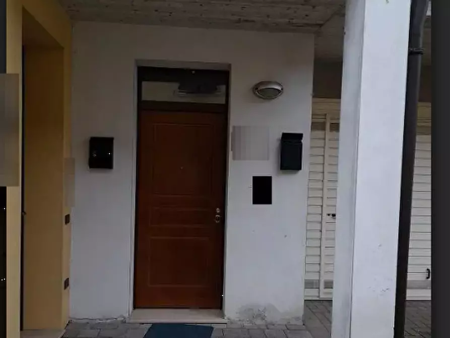 Immagine 3 di Appartamento in vendita  in Via Caselle a Quinzano D'oglio