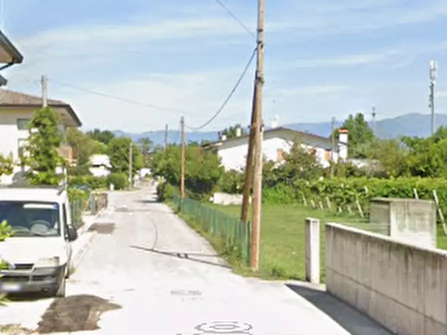 Immagine 21 di Porzione di villa in vendita  in Via XIX Luglio a Codognè