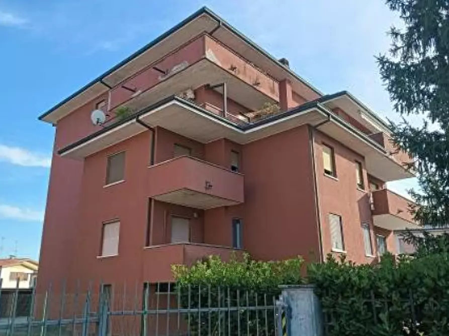 Immagine 2 di Appartamento in vendita  in Via Armando  Diaz  a Sant'angelo Lodigiano