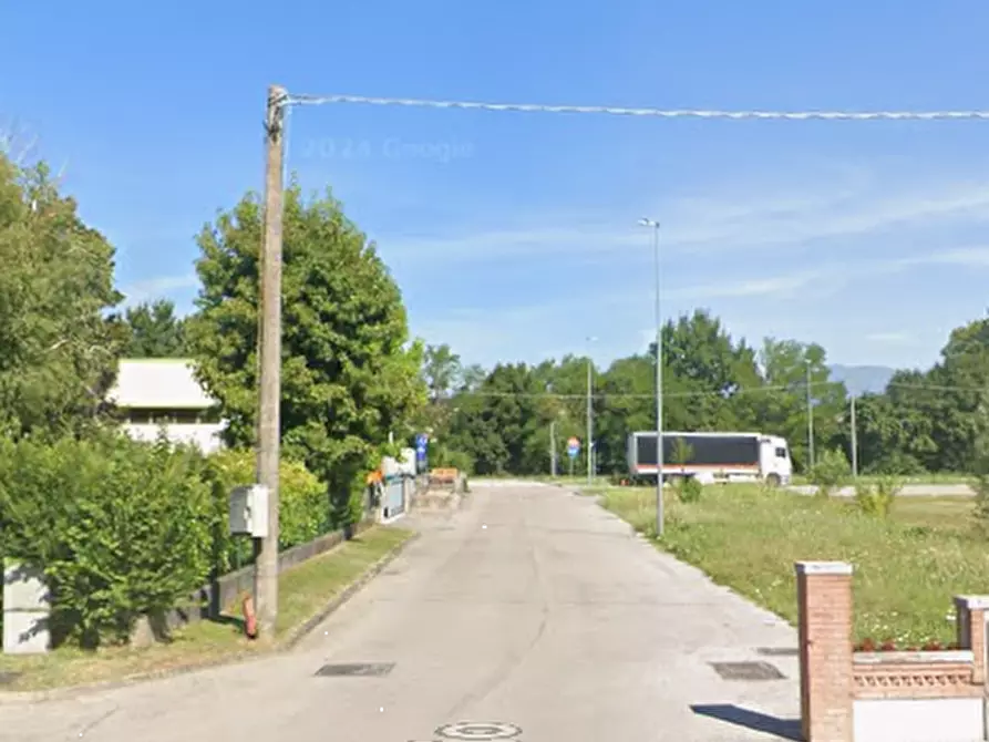 Immagine 23 di Porzione di villa in vendita  in Via XIX Luglio a Codognè