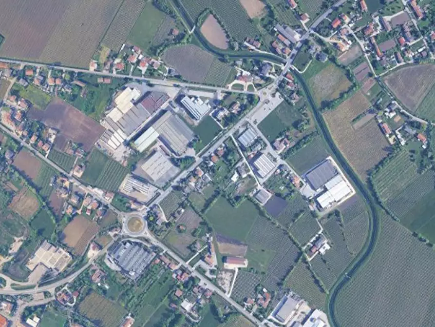 Immagine 25 di Porzione di villa in vendita  in Via XIX Luglio a Codognè