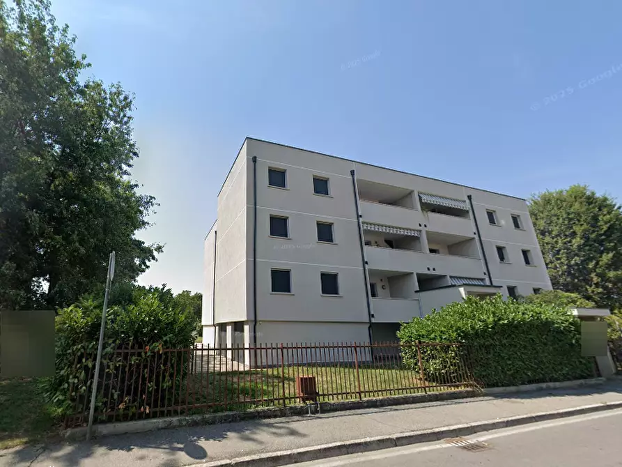 Immagine 5 di Appartamento in vendita  in Via Amendola a Massalengo