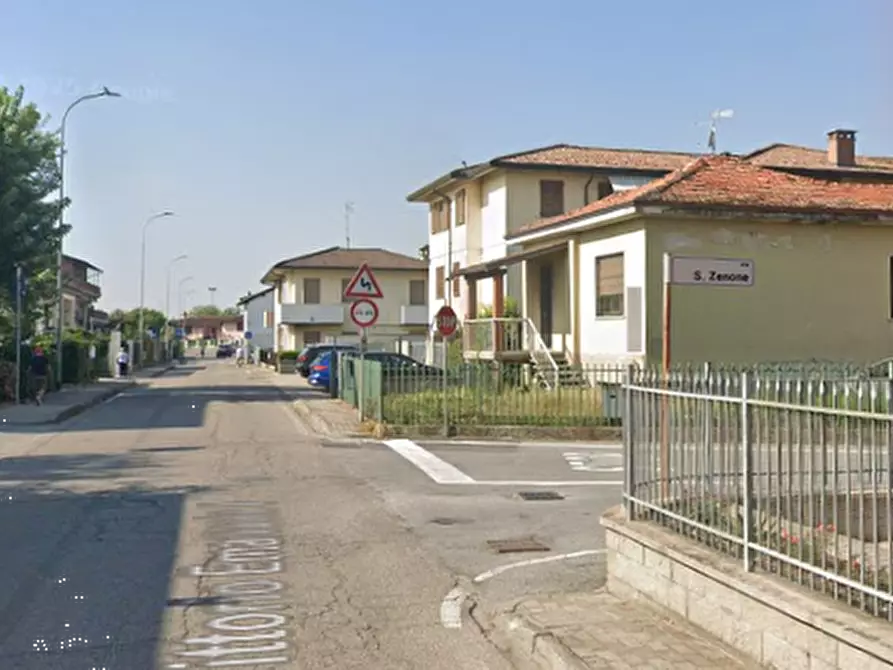 Immagine 11 di Villetta a schiera in vendita  in Via Vittorio Emanuele a Valera Fratta
