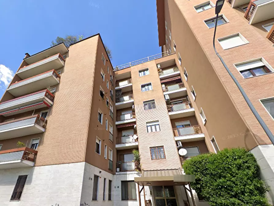 Immagine 3 di Appartamento in vendita  in Via Fiuggi a Milano