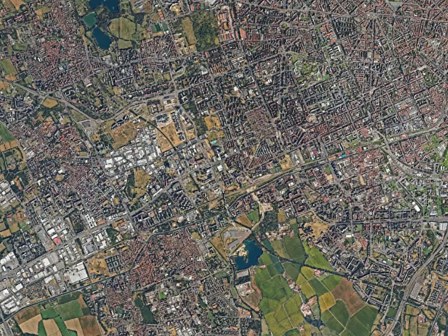 Immagine 9 di Garage in vendita  in Via Lodovico Il Moro a Milano