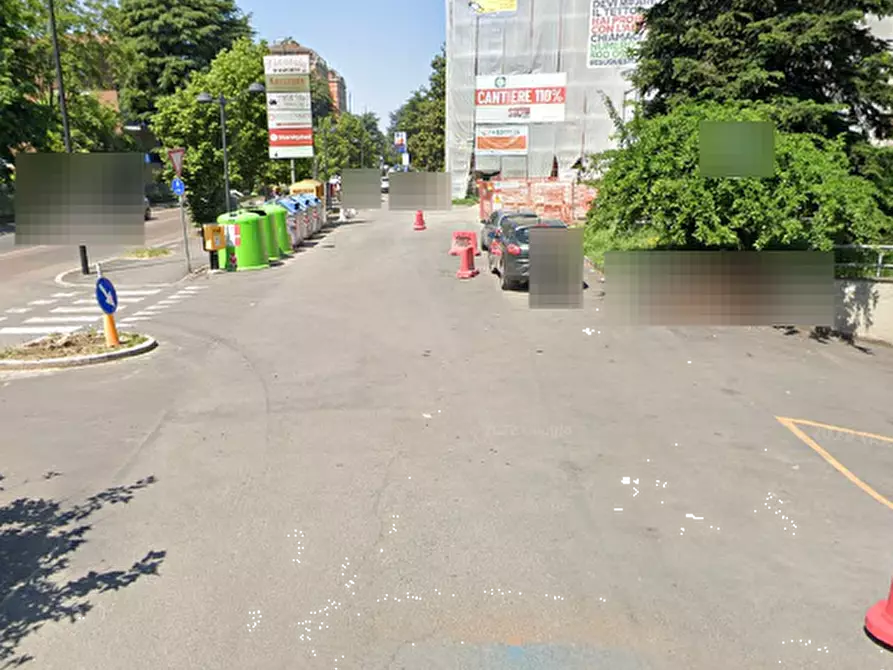 Immagine 12 di Appartamento in vendita  in Via Papa Giovanni XXIII a Reggio Nell'emilia