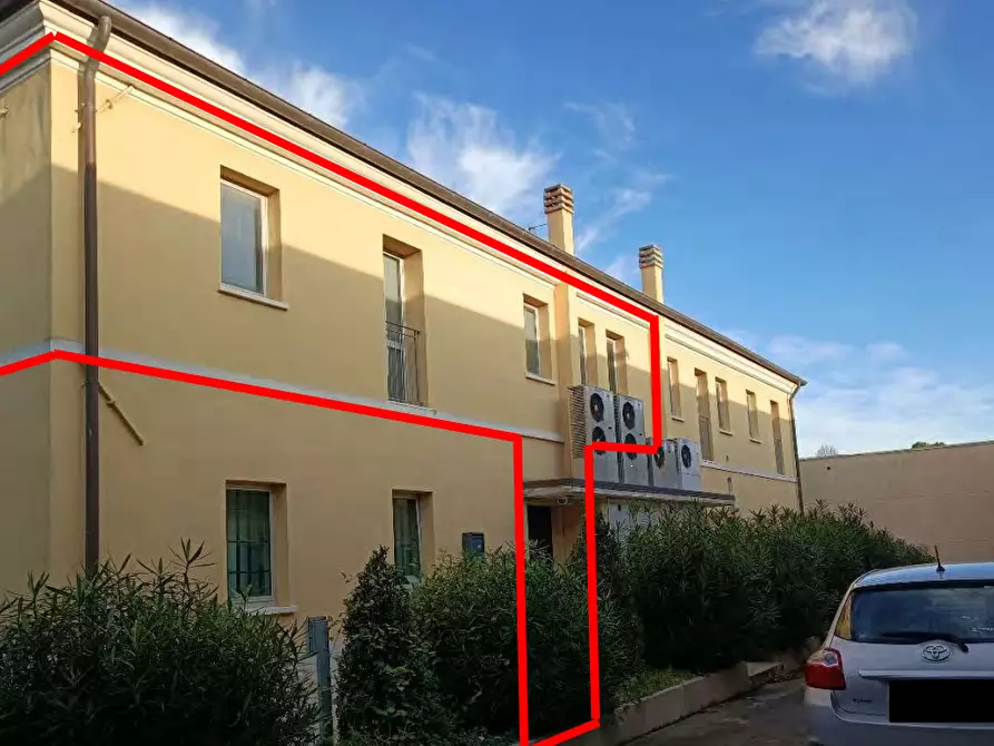 Immagine 5 di Ufficio in vendita  in Via Enrico Mattei a Fano