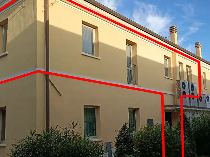 Immagine 6 di Ufficio in vendita  in Via Enrico Mattei a Fano