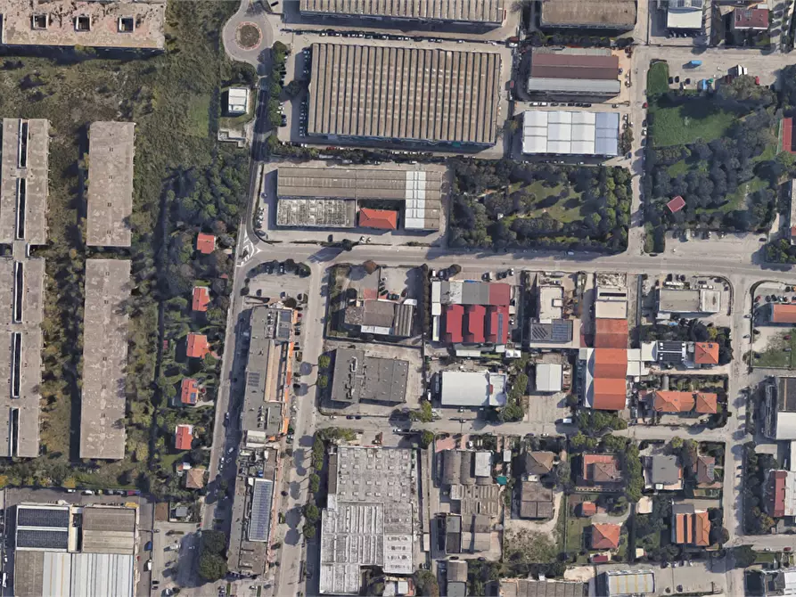 Immagine 14 di Ufficio in vendita  in Via Enrico Mattei a Fano