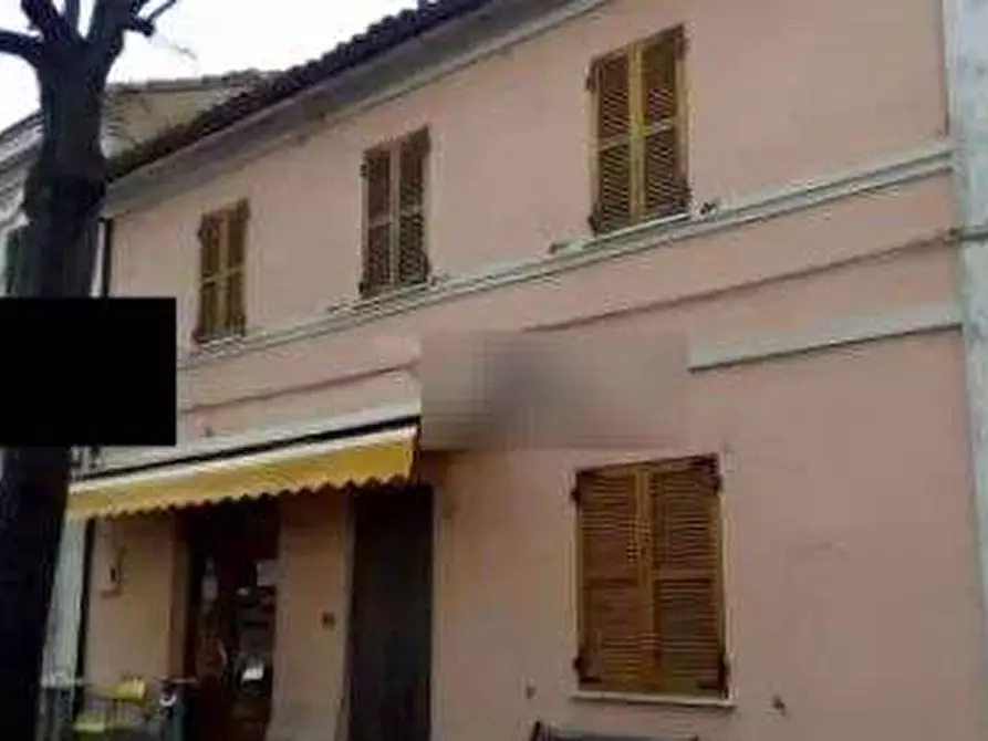 Immagine 2 di Appartamento in vendita  in Viale Evangelisti a Terre Roveresche