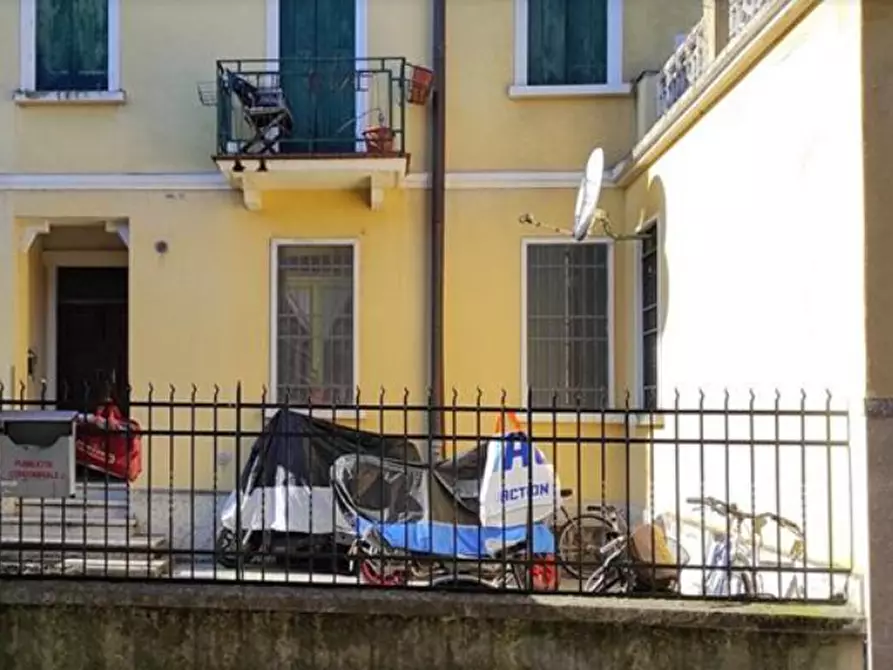 Immagine 1 di Appartamento in vendita  in Via Ferretto Dè Ferretti a Vicenza