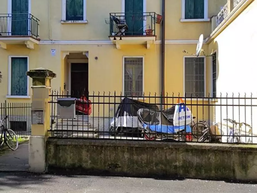 Immagine 3 di Appartamento in vendita  in Via Ferretto Dè Ferretti a Vicenza