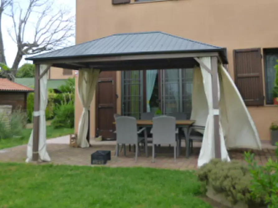 Immagine 5 di Porzione di villa in vendita  in Via Casadio  a Argelato