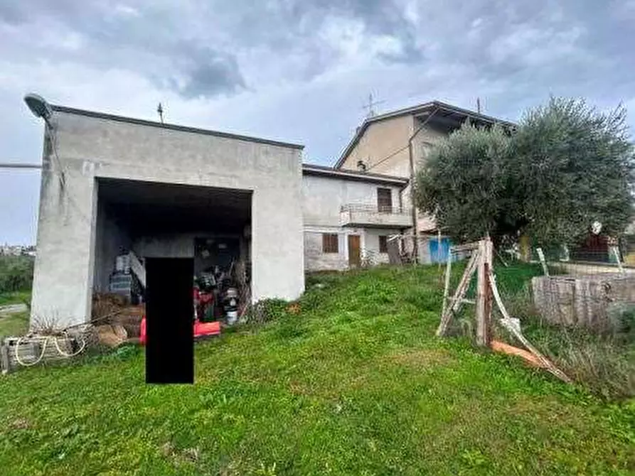 Immagine 7 di Villetta a schiera in vendita  in Via Arnaldo Merlini a Terre Roveresche