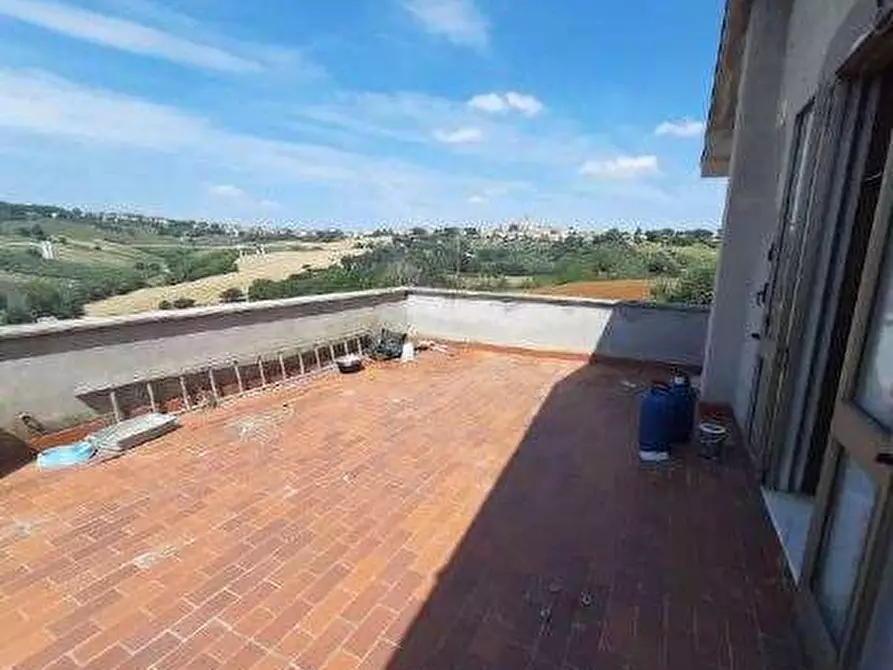 Immagine 10 di Villetta a schiera in vendita  in Via Arnaldo Merlini a Terre Roveresche